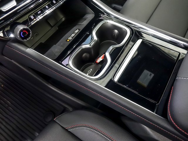 New 2026 Chevrolet Traverse Z71 w/ Driver Confidence Package image 24