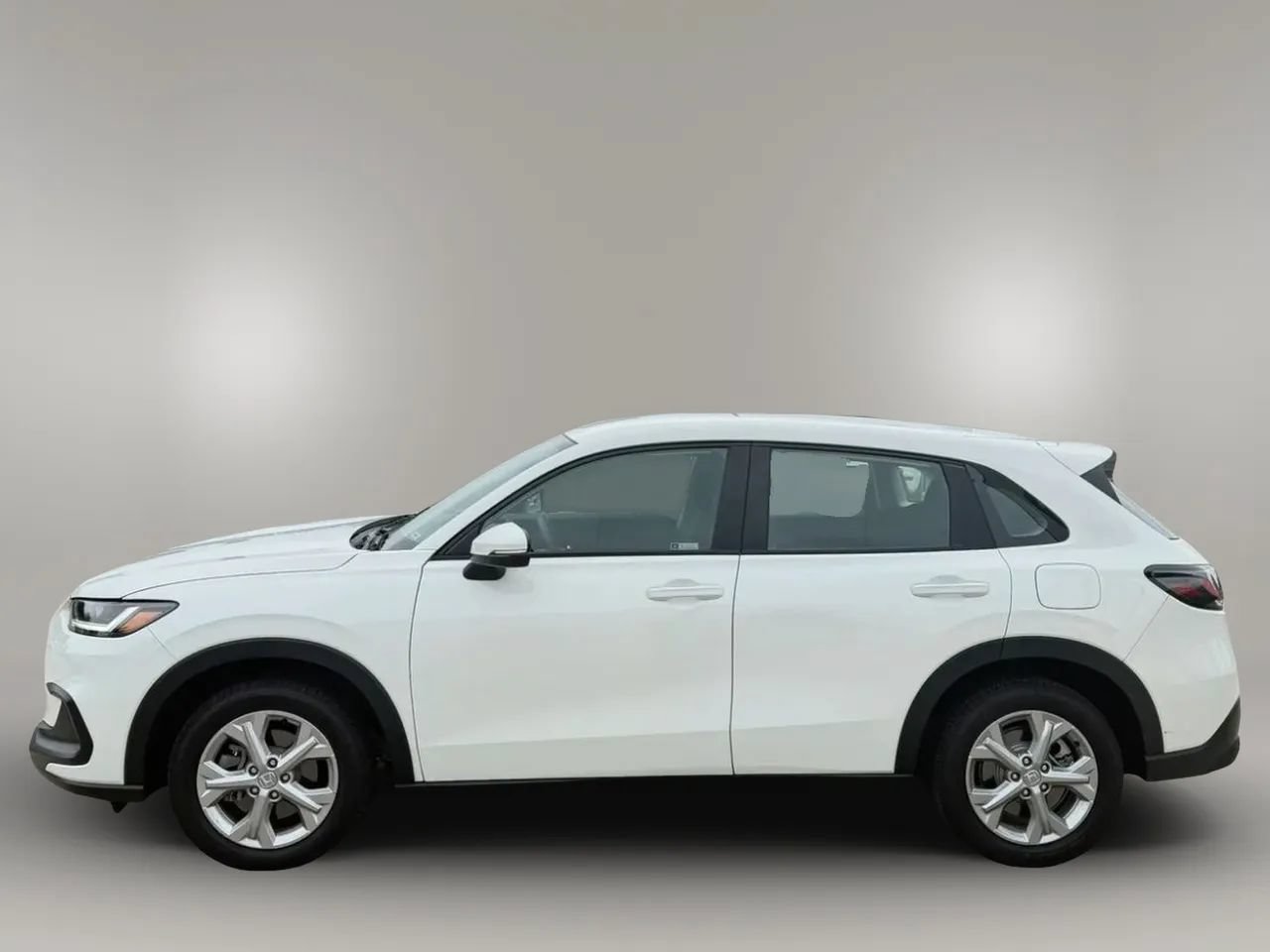 Used 2023 Honda HR-V LX image 5