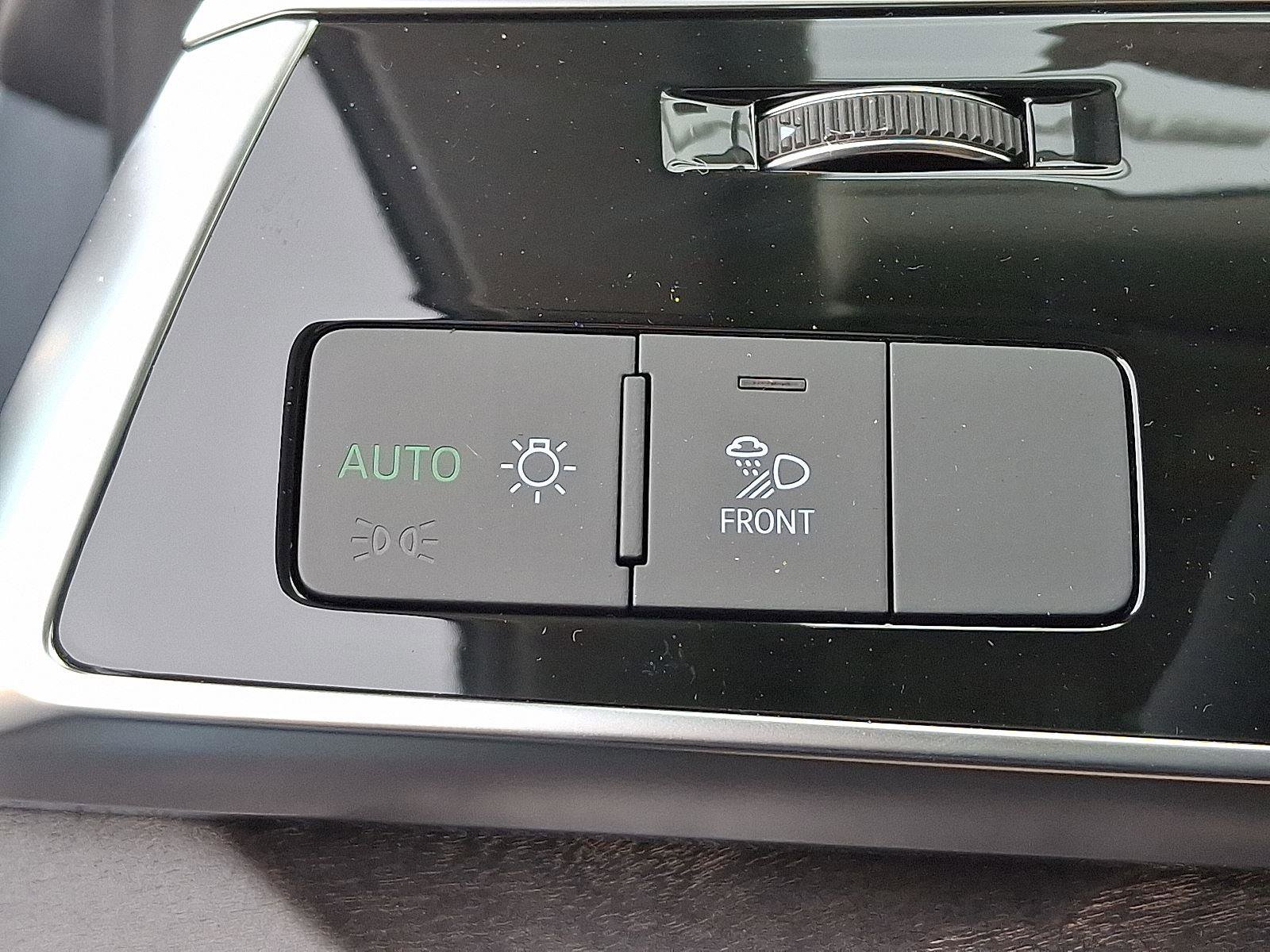 New 2026 Audi Q8 Premium image 21