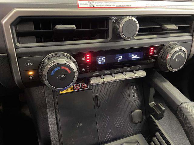 Certified 2025 Toyota 4Runner TRD Off-Road Premium image 26