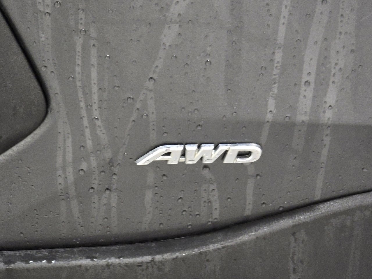 Used 2021 Toyota RAV4 XLE image 16