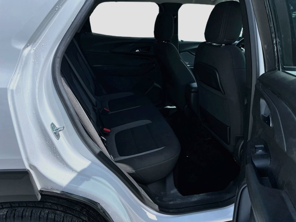Used 2023 Chevrolet TrailBlazer LT w/ Convenience Package FWD image 25