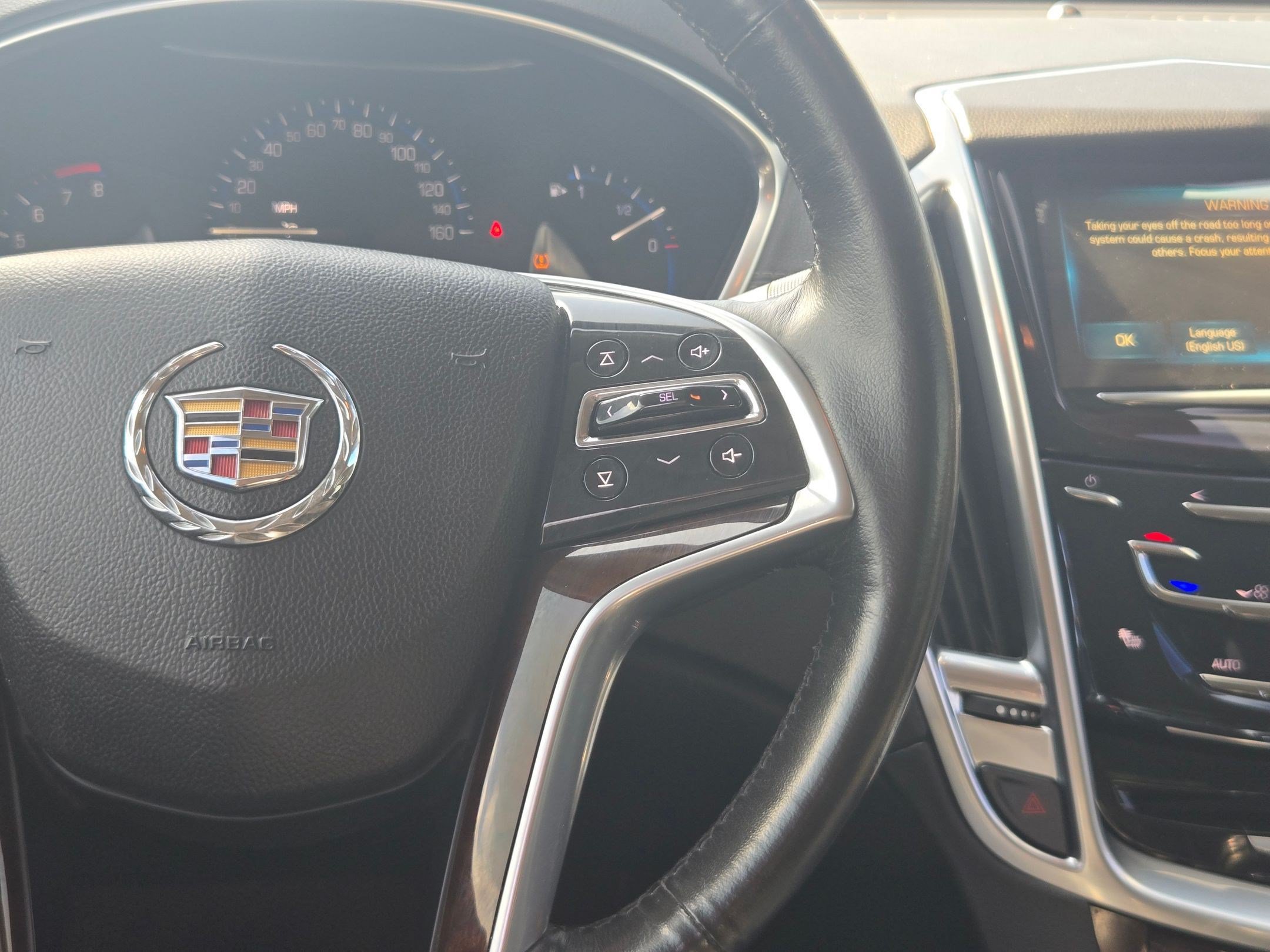 Used 2015 Cadillac SRX Luxury w/ Driver Awareness Package FWD image 19