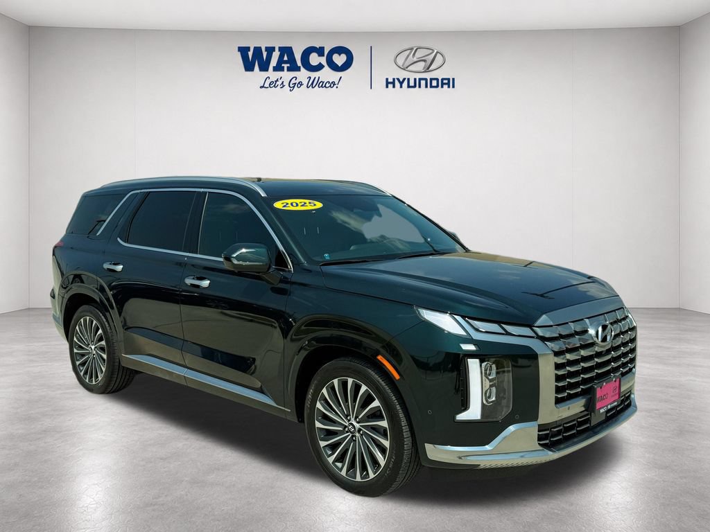 Used 2025 Hyundai Palisade Calligraphy FWD image 1