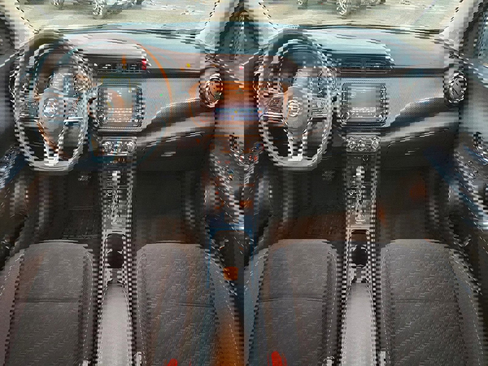 Used 2024 Nissan Kicks SV image 24