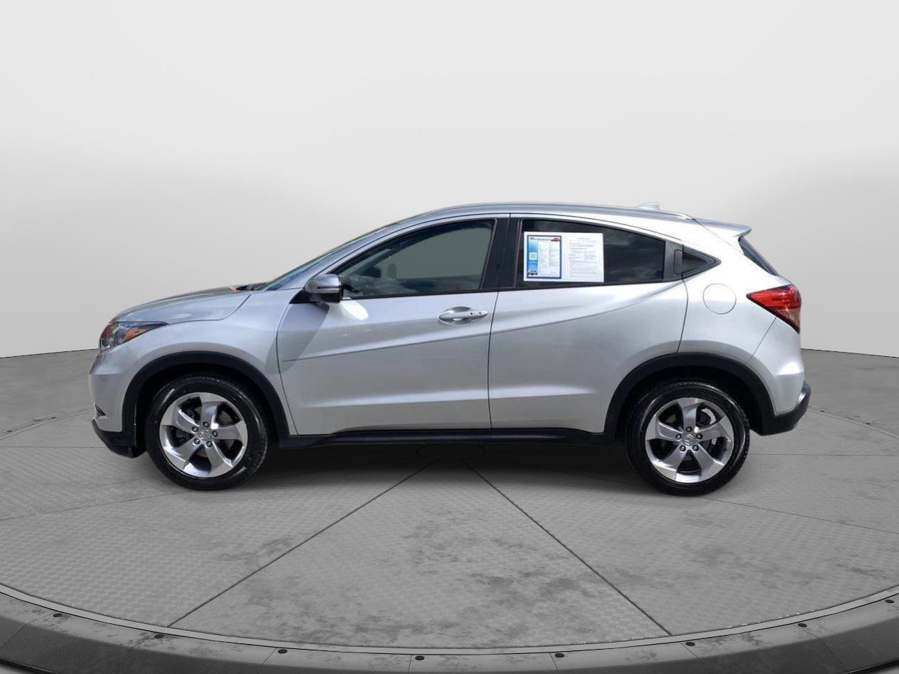Used 2016 Honda HR-V EX-L image 6