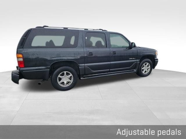 Used 2003 GMC Yukon XL Denali image 28
