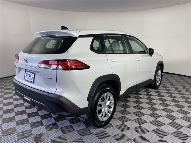 Used 2023 Toyota Corolla Cross L image 9