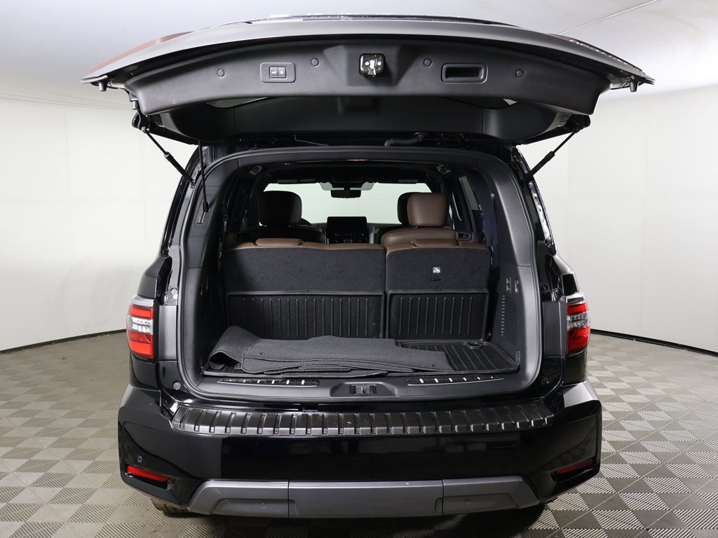 Used 2024 Nissan Armada Platinum w/ Captain's Chairs Package image 18