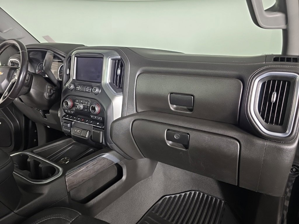 Used 2021 Chevrolet Silverado 2500 LTZ w/ LTZ Plus Package image 45