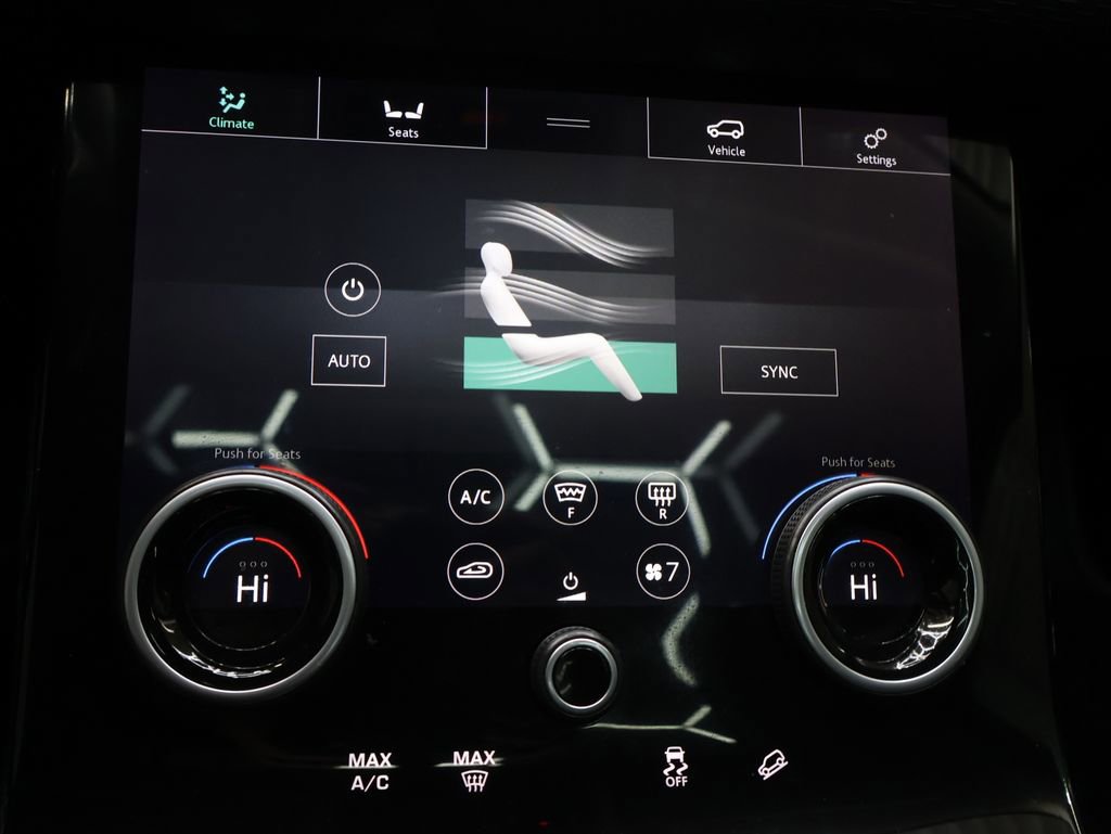 Used 2018 Land Rover Range Rover Velar S image 24