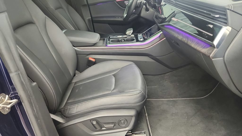 Used 2021 Audi Q8 Prestige w/ Prestige Package AWD/4WD image 45
