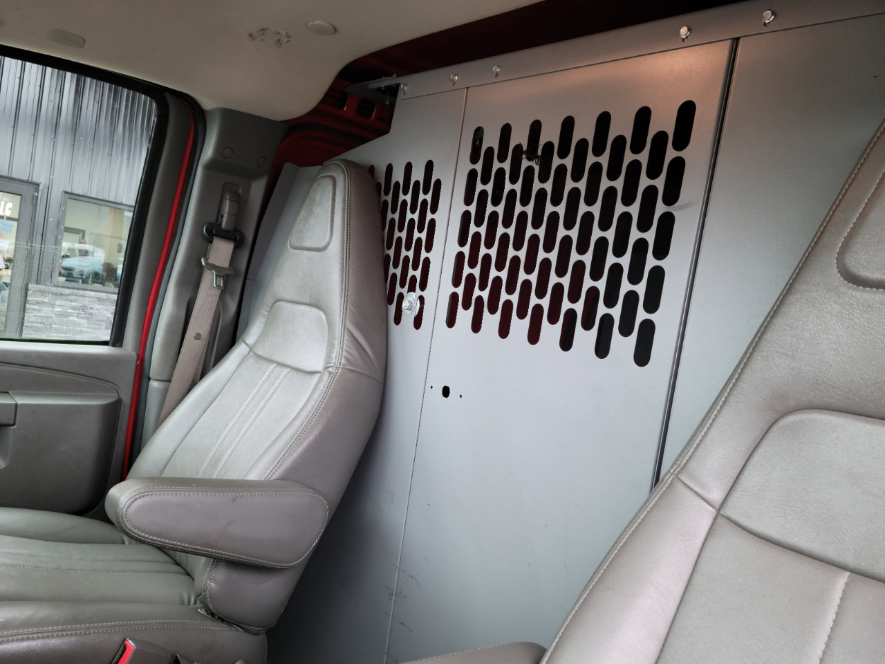 Used 2020 Chevrolet Express 2500 w/ Driver Convenience Package image 15