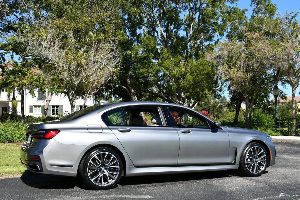 Used 2020 BMW 740i w/ Luxury Rear Seating Package image 31
