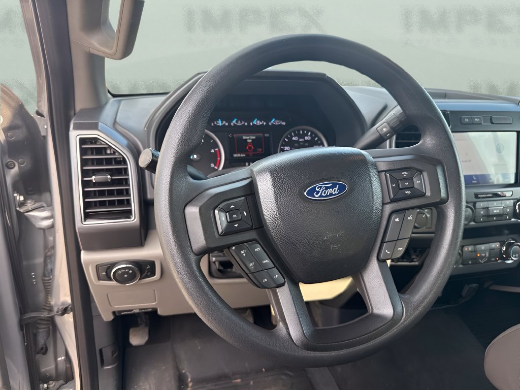 Used 2022 Ford F350 XLT AWD/4WD image 11