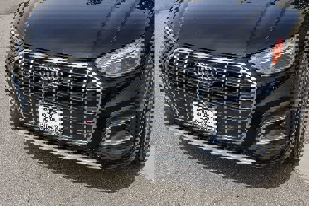 Used 2022 Audi Q5 2.0T Premium Plus w/ Premium Plus Package image 8