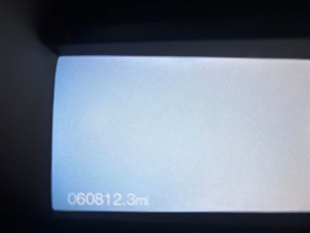 Used 2018 Ford Edge Titanium w/ Equipment Group 301A FWD image 11