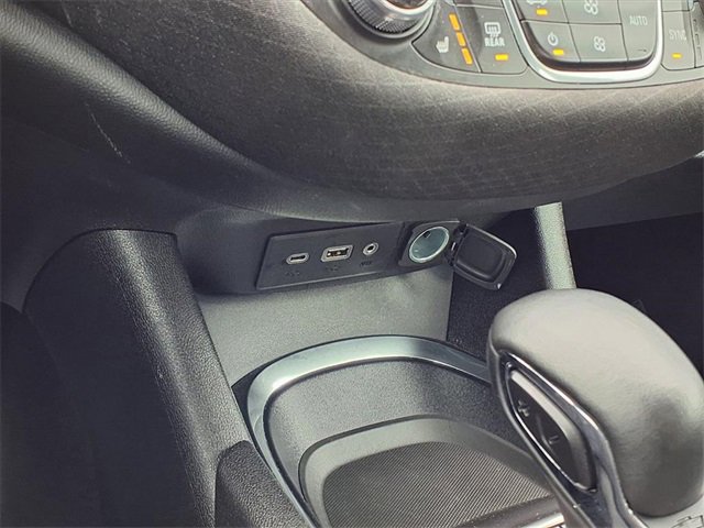 Used 2024 Chevrolet Malibu LT w/ Midnight Edition image 15