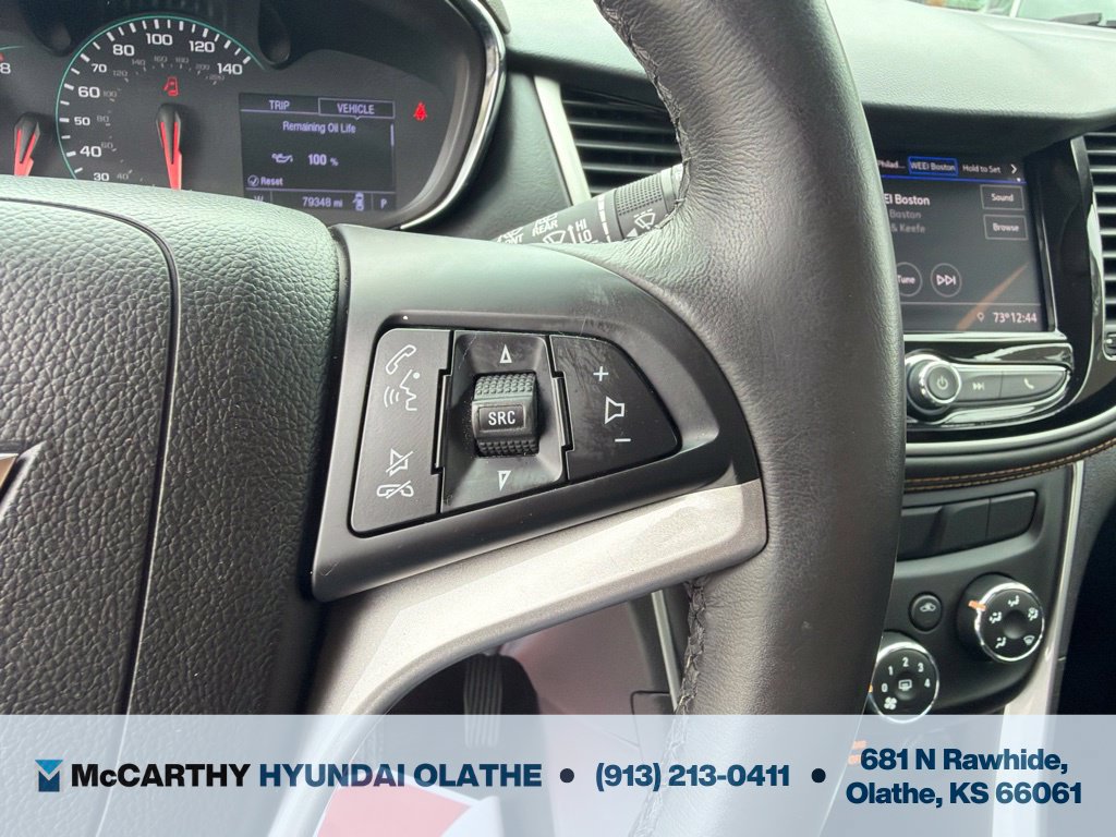 Used 2020 Chevrolet Trax LT w/ LT Convenience Package FWD image 24