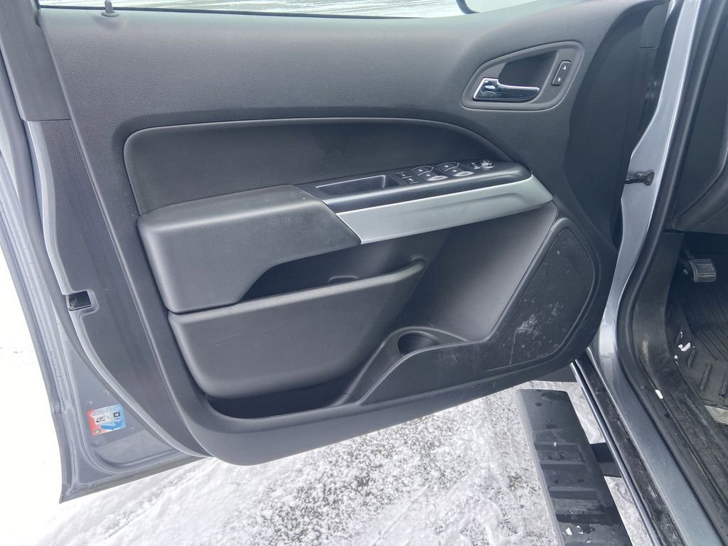 Used 2022 Chevrolet Colorado LT w/ Luxury Package image 21