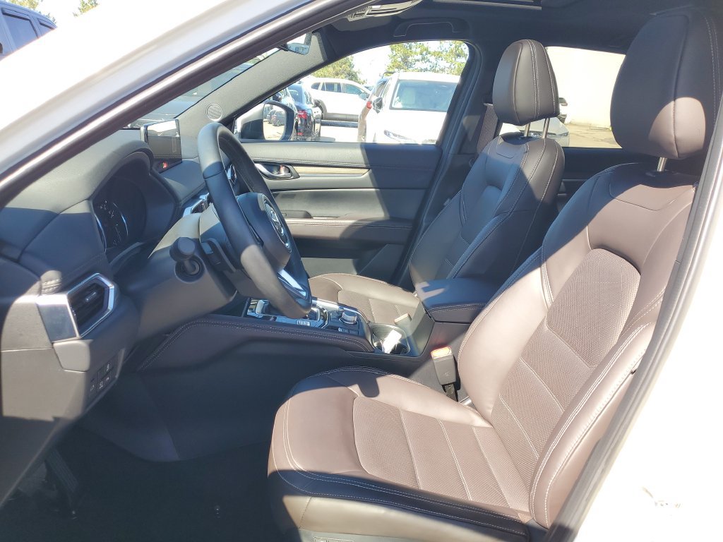 Certified 2025 MAZDA CX-5 Signature AWD/4WD image 11