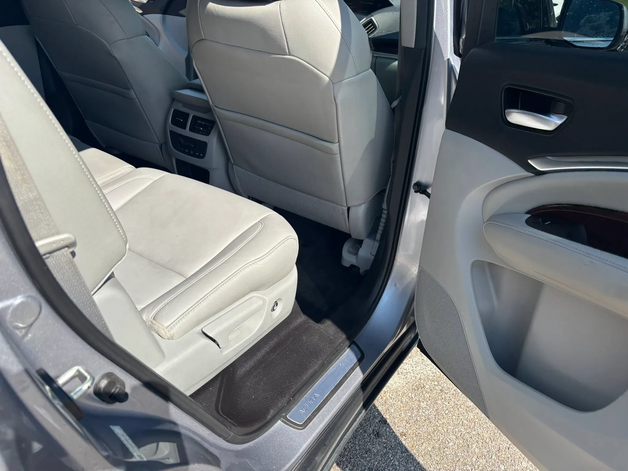 Used 2016 Acura MDX FWD w/ Technology Package image 27