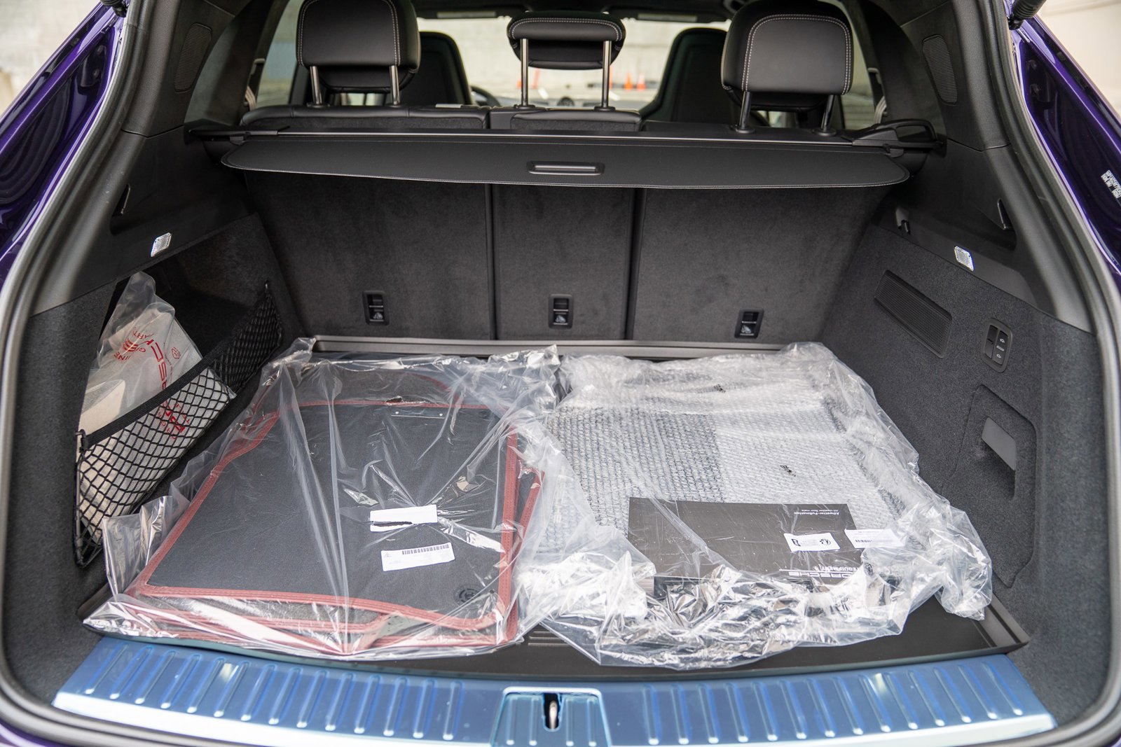 New 2025 Porsche Cayenne GTS AWD/4WD image 28