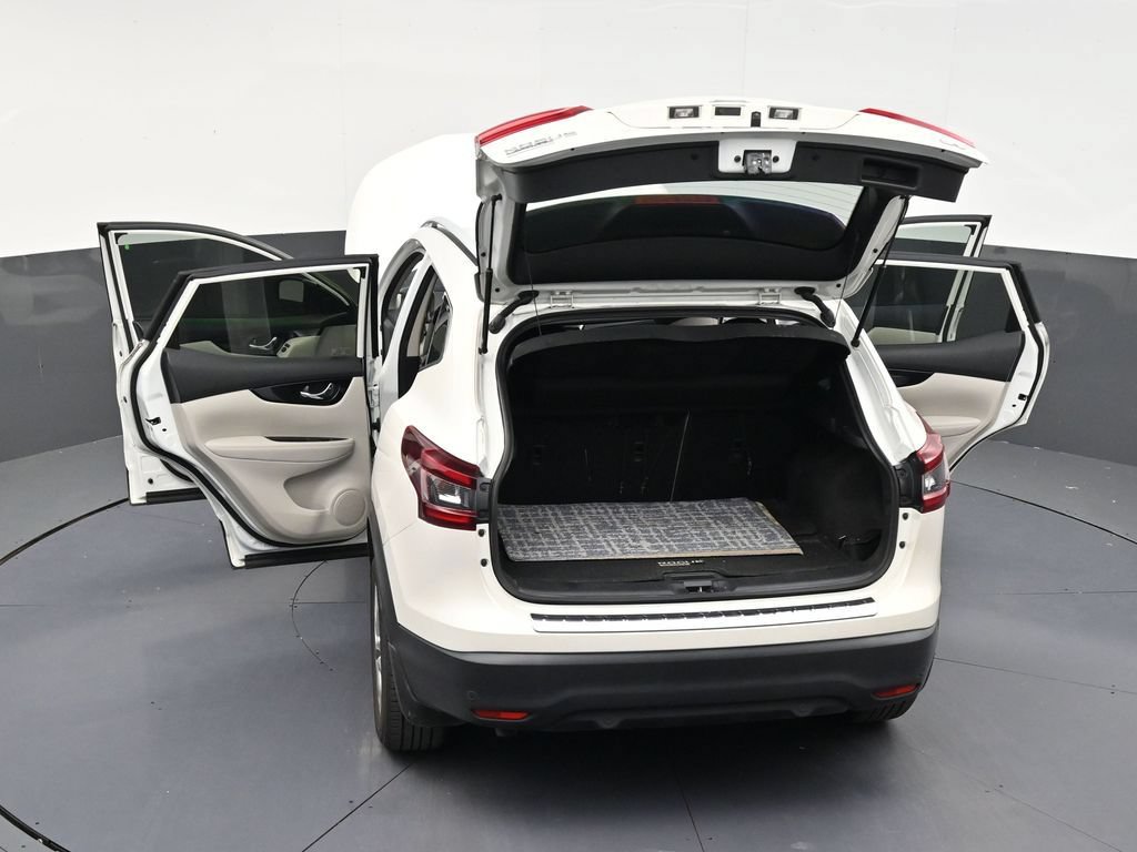 Used 2022 Nissan Rogue Sport SV FWD image 33