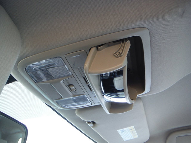 Used 2018 Honda CR-V LX image 23