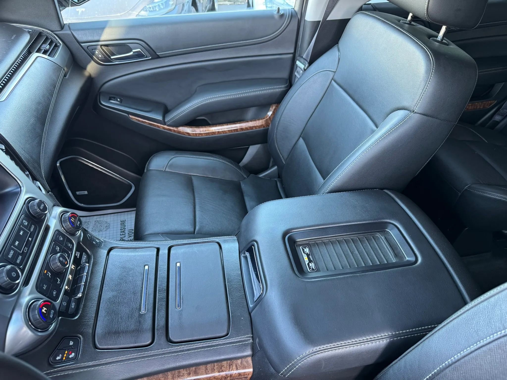 Used 2016 Chevrolet Tahoe LTZ image 25