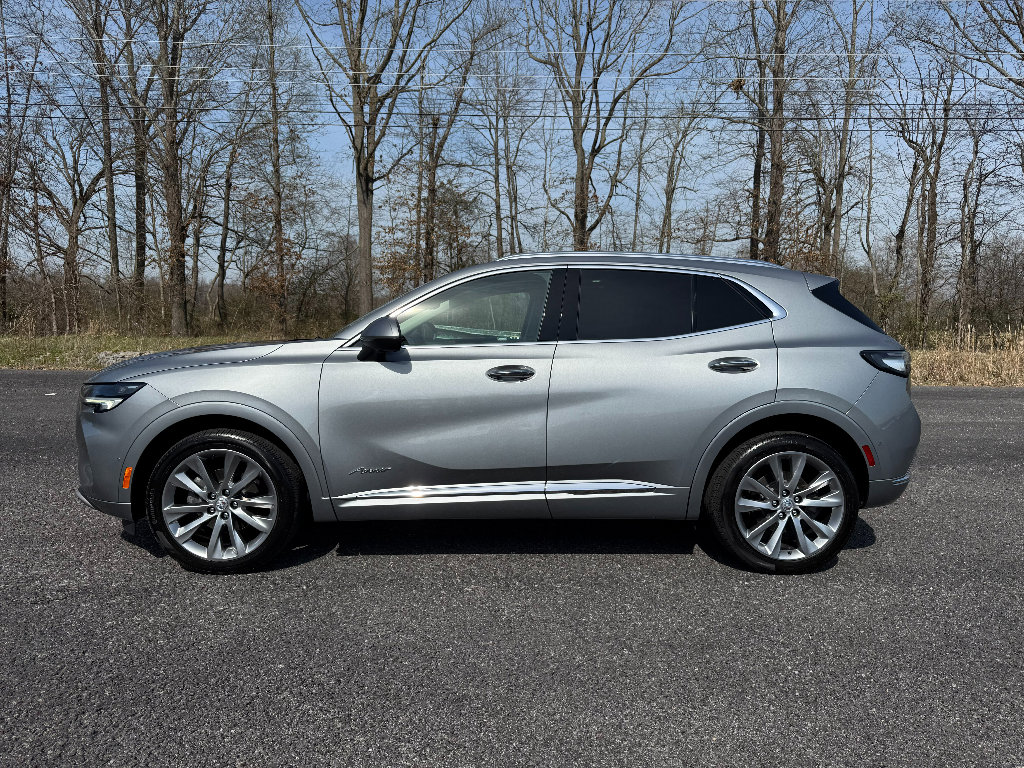 Used 2023 Buick Envision Avenir image 5
