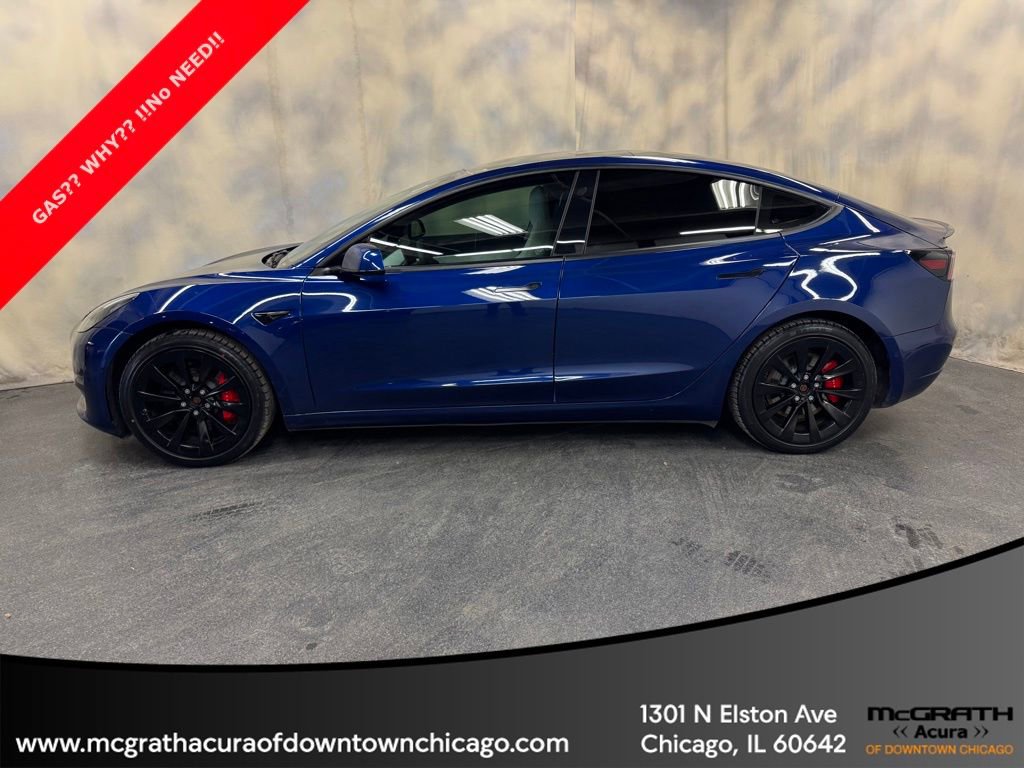 Used 2021 Tesla Model 3 Performance image 3
