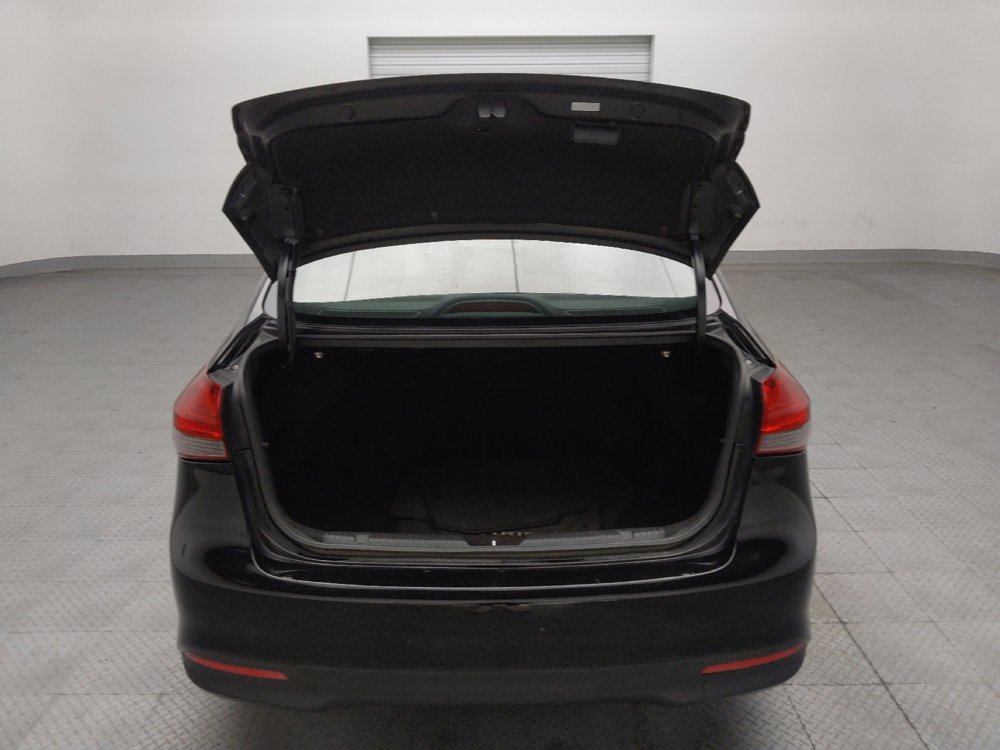 Used 2018 Kia Forte LX FWD image 29