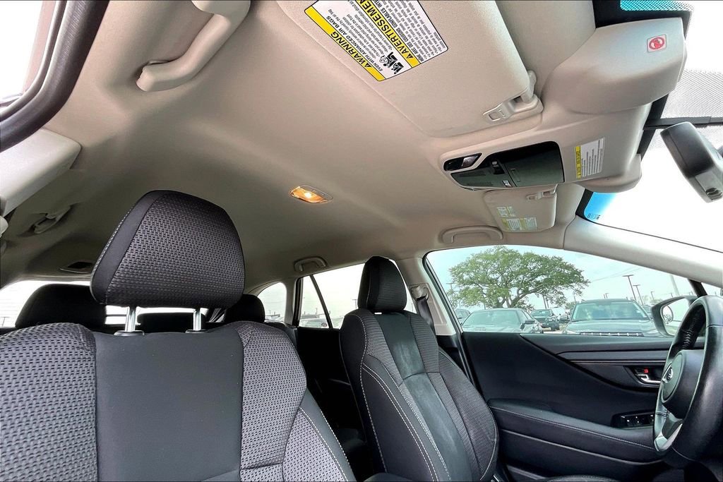 Used 2022 Subaru Outback Premium image 28