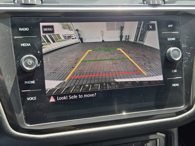 Used 2019 Volkswagen Tiguan SE w/ Panoramic Sunroof Package FWD image 23