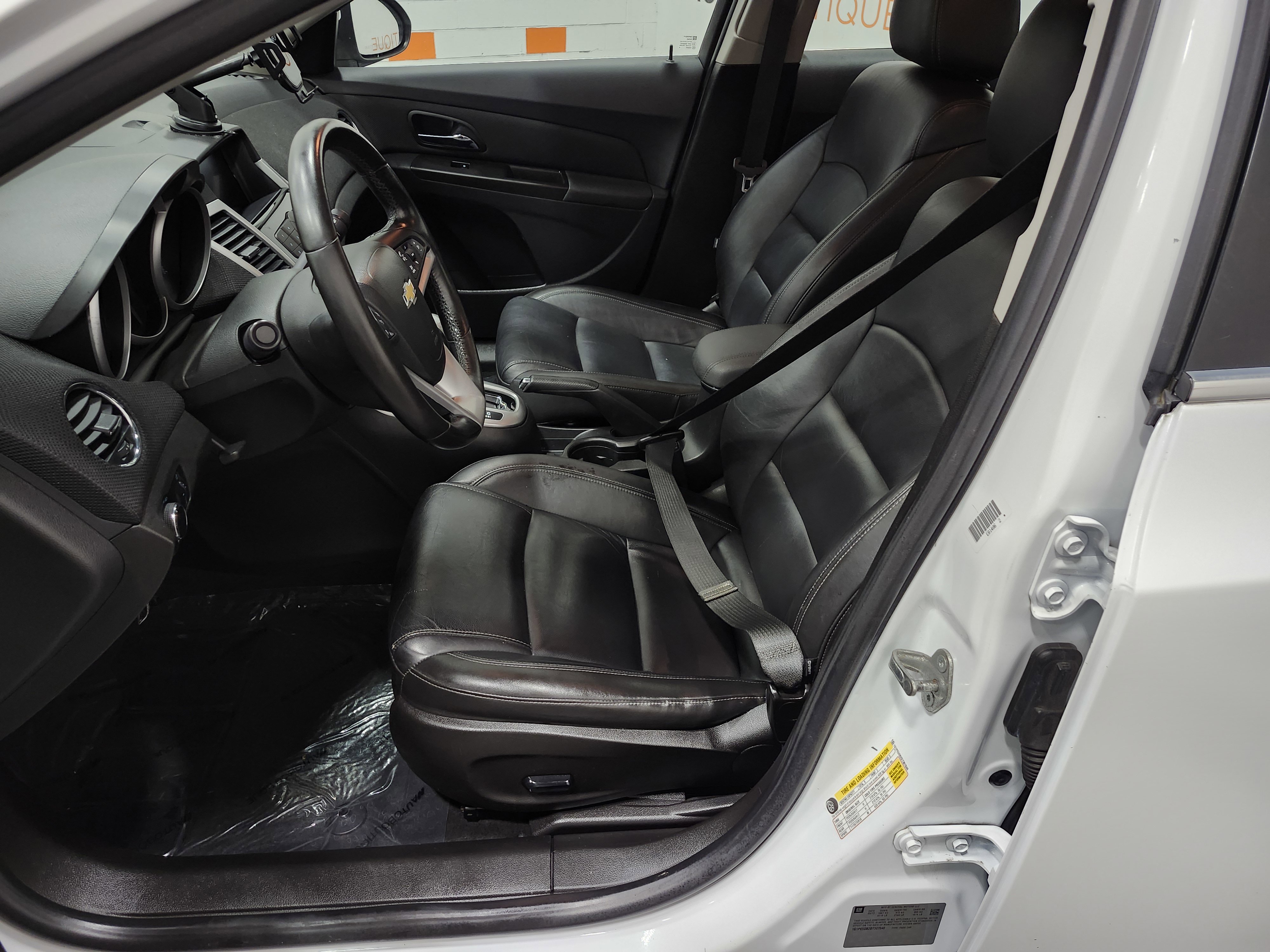 Used 2013 Chevrolet Cruze LT image 20