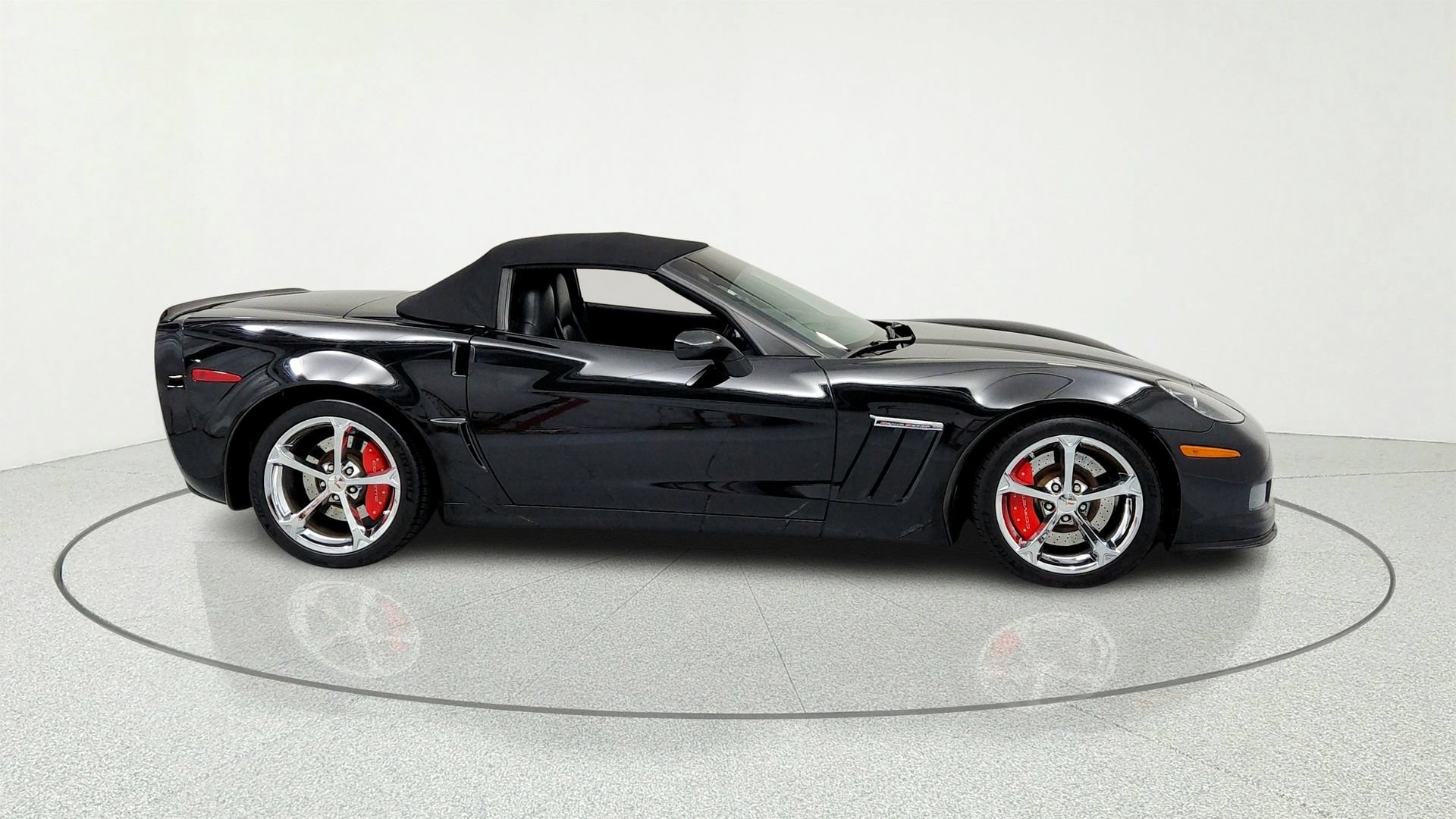 Used 2010 Chevrolet Corvette Grand Sport w/ Preferred Equipment Group RWD image 6