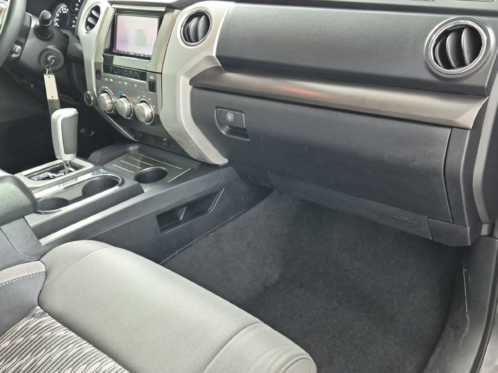 Used 2019 Toyota Tundra SR5 AWD/4WD image 27