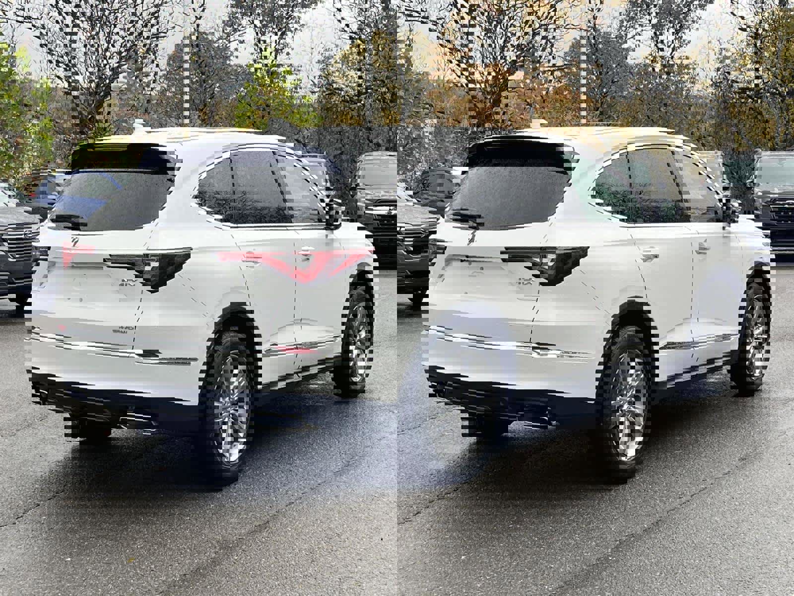 Used 2023 Acura MDX image 5