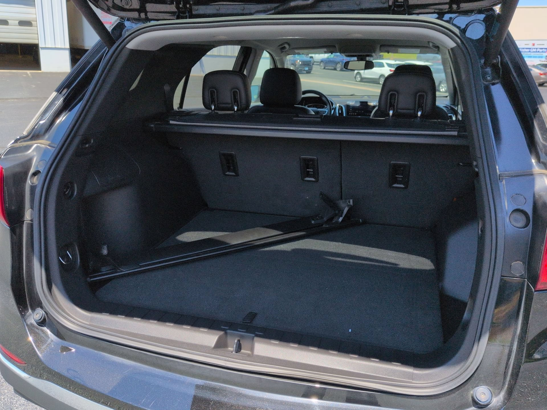 Certified 2019 Chevrolet Equinox Premier w/ Premier Redline Edition AWD/4WD image 26