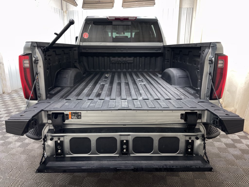 Certified 2024 GMC Sierra 2500 SLT w/ SLT Premium Package AWD/4WD image 50