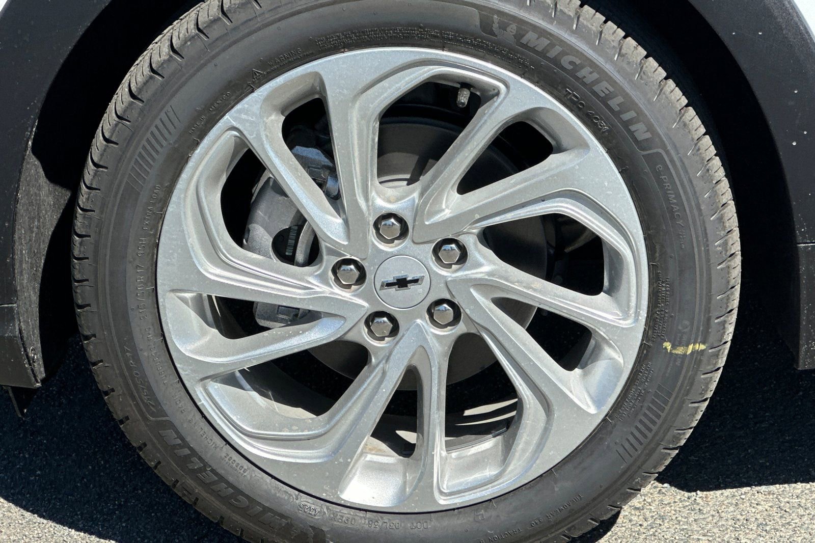 New 2027 Chevrolet Bolt LT w/ Comfort Package image 32