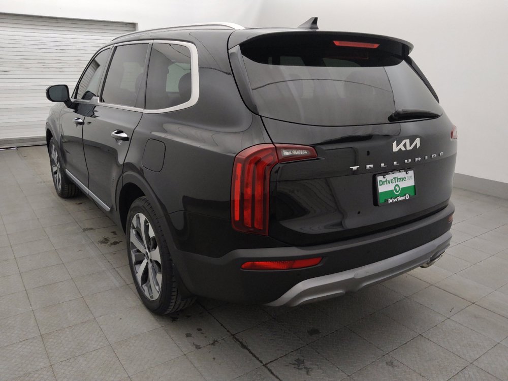 Used 2022 Kia Telluride S FWD image 5