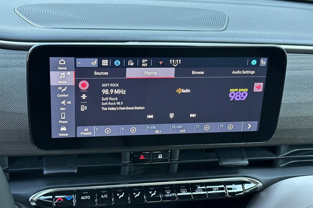 New 2025 FIAT 500 e image 16