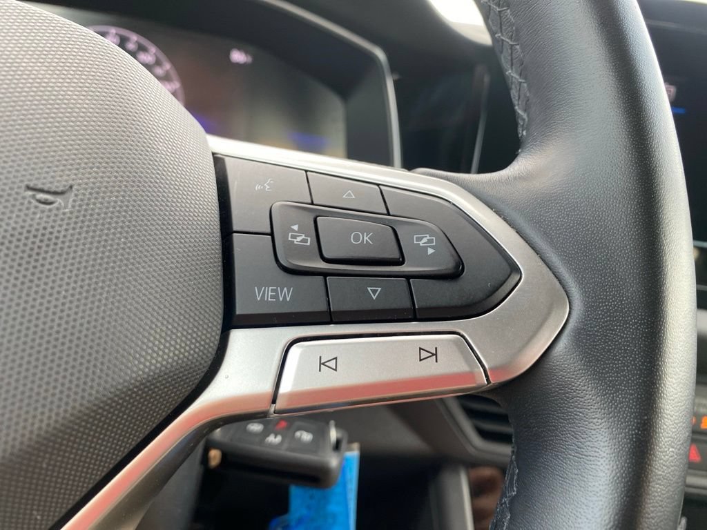 Used 2025 Volkswagen Jetta Sport FWD image 24