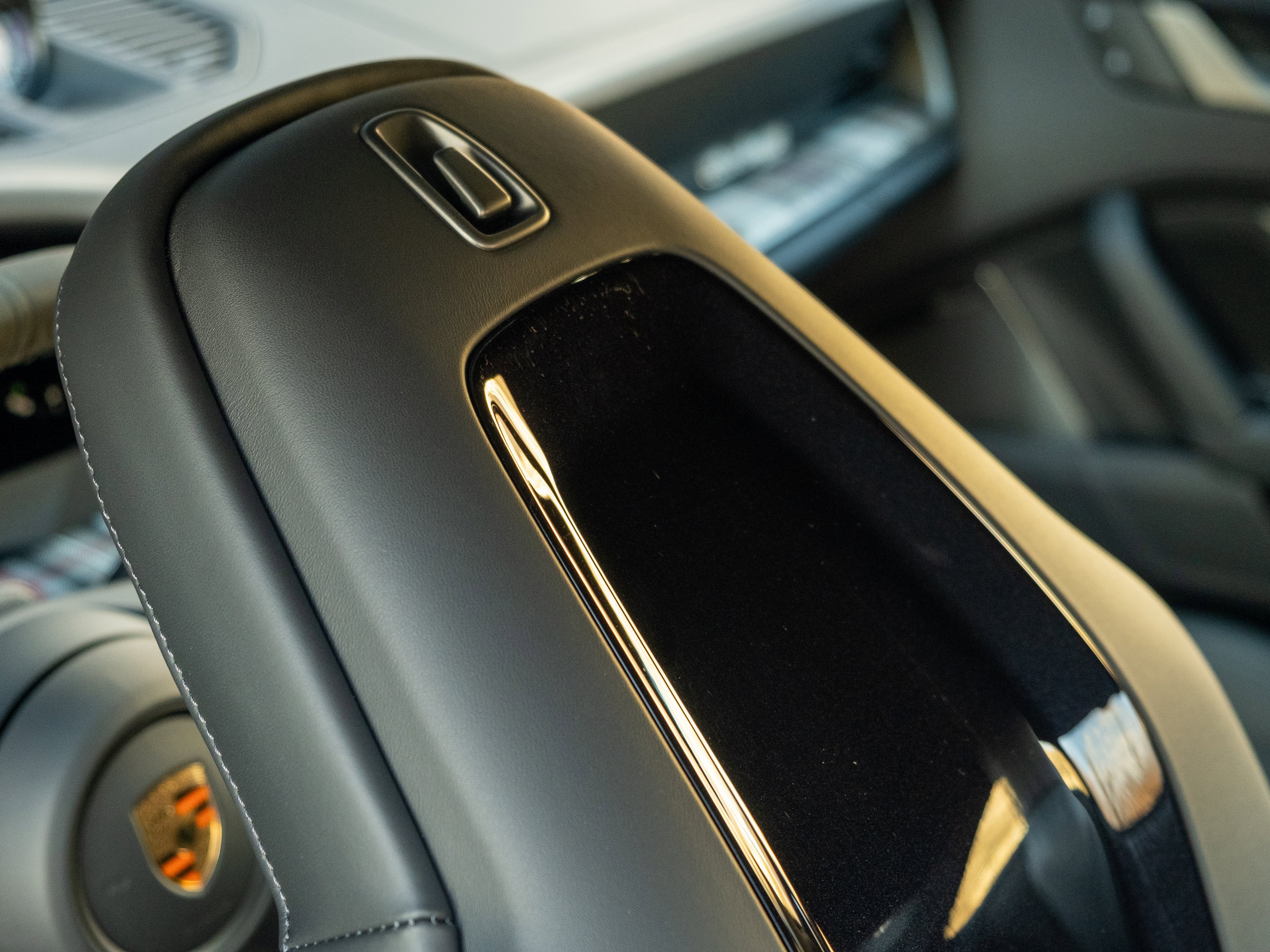 Certified 2025 Porsche 911 Turbo image 30