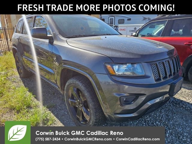 Used 2015 Jeep Grand Cherokee Altitude image 3