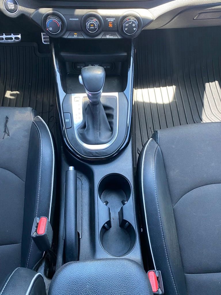Certified 2021 Kia Forte GT-Line FWD image 18
