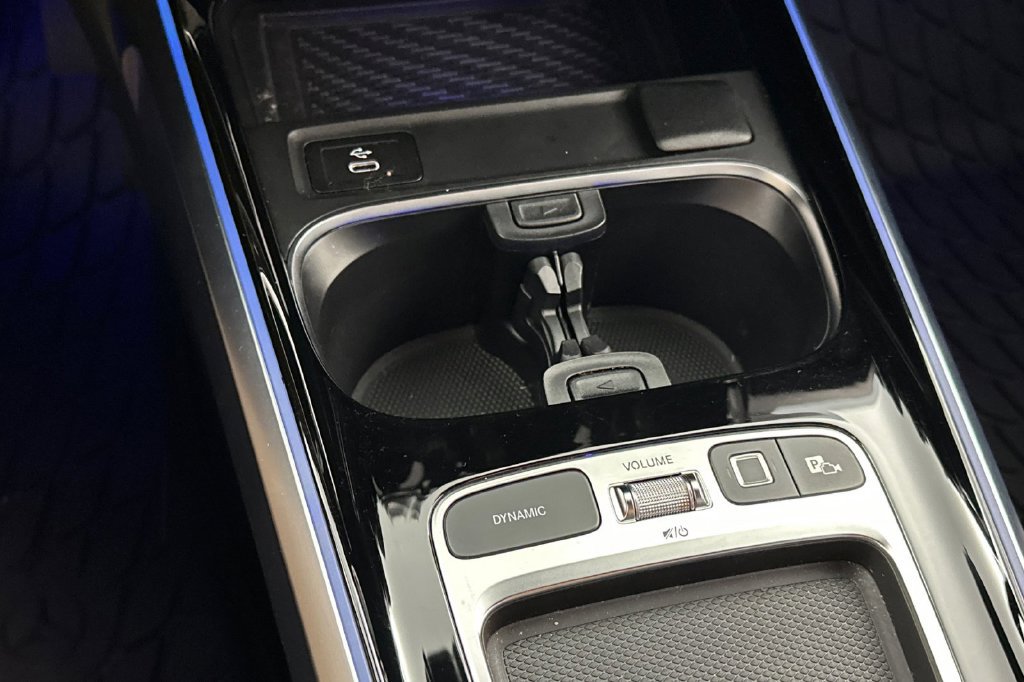 Certified 2026 Mercedes-Benz GLB 250 4MATIC image 35