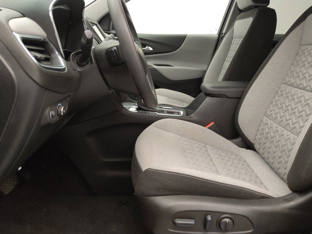 Used 2023 Chevrolet Equinox LS w/ LS Convenience Package image 17